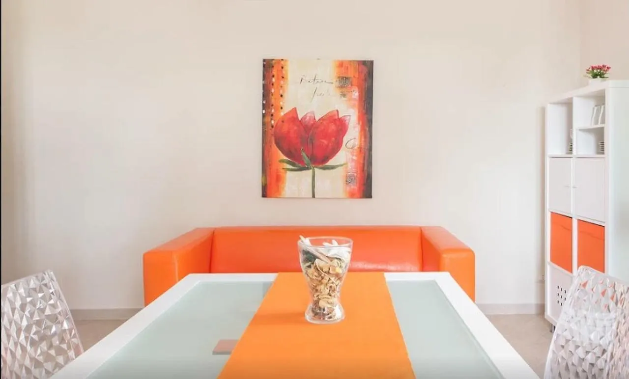 Apartment Appartamenti In Villa Polluce Fontane Bianche Italien